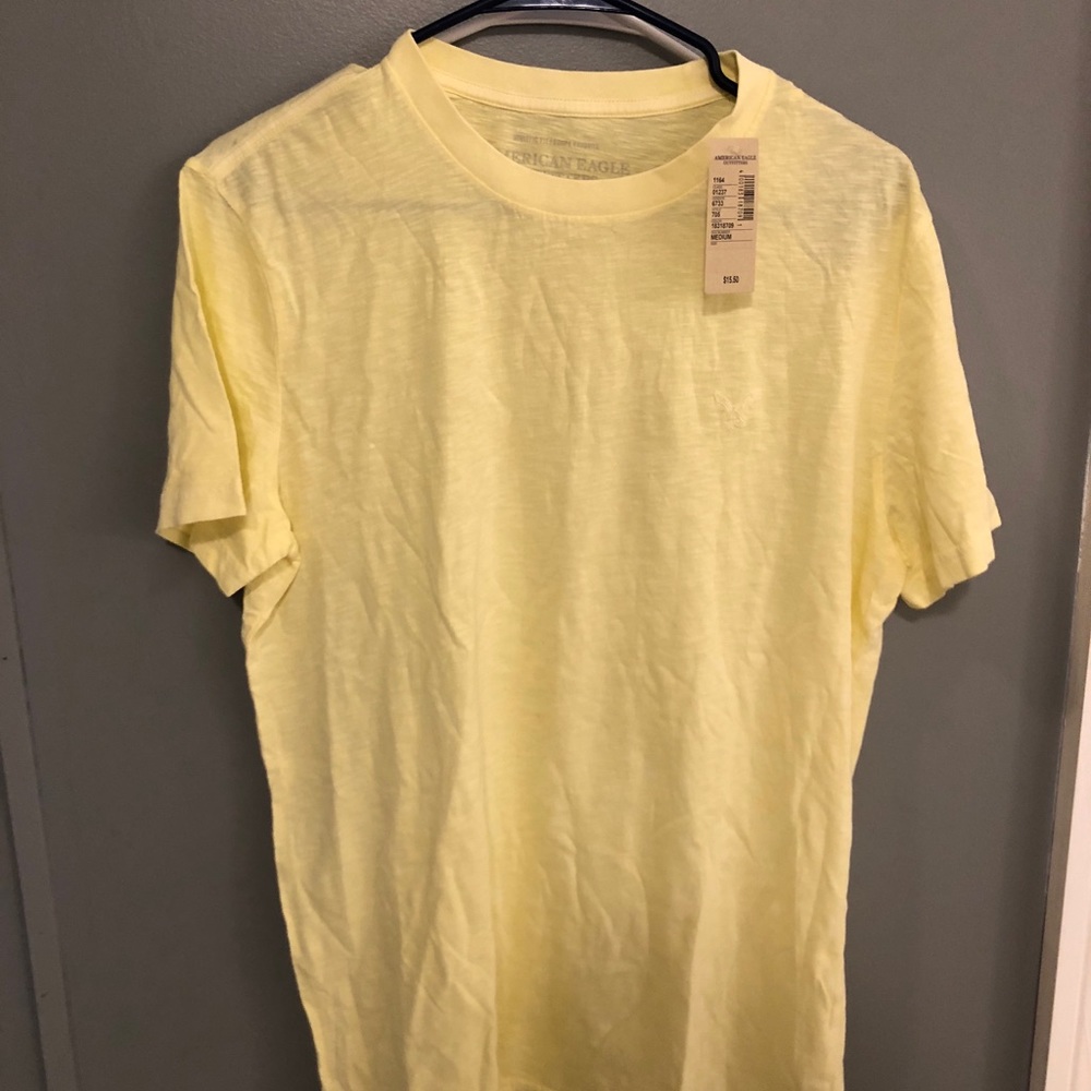 NWT American Eagle Men’s t-shirt